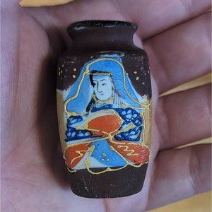 Vintage‎ Japan Miniature Japanese Satsuma Moriage Hand Painted Porcelain Vase